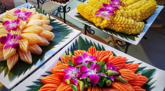 ラグジュアリーホワイト